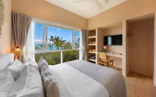 Contemporary Luxury 3 Bed Sea View Villa in Bangpor