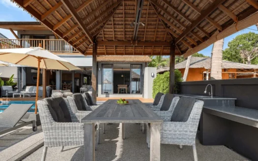 Charming 5 Bedroom Beachfront Villa for Sale in Bangpor
