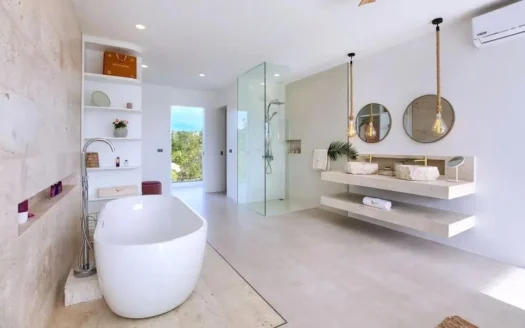 4 Bed Luxury Sea View Villa for Sale in Plai Laem